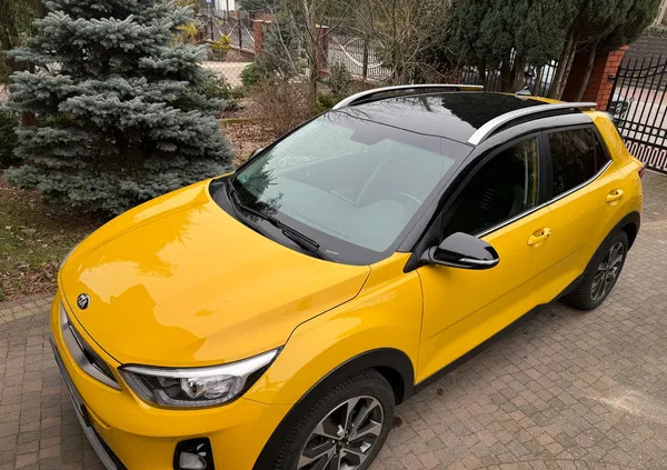 samochody osobowe Kia Stonic cena 65500 przebieg: 53000, rok produkcji 2018 z Koluszki